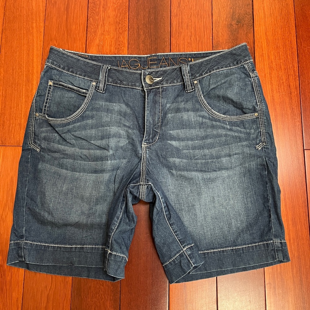 Jag Jeans Dark Blue Jean Shorts ladies size 14
